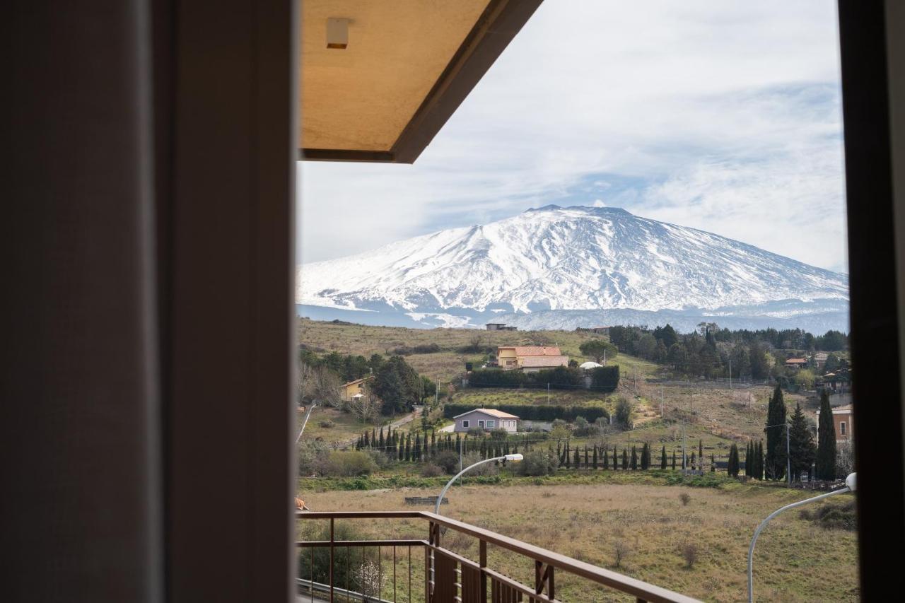 Hotel Fronte Etna Bronte Zewnętrze zdjęcie